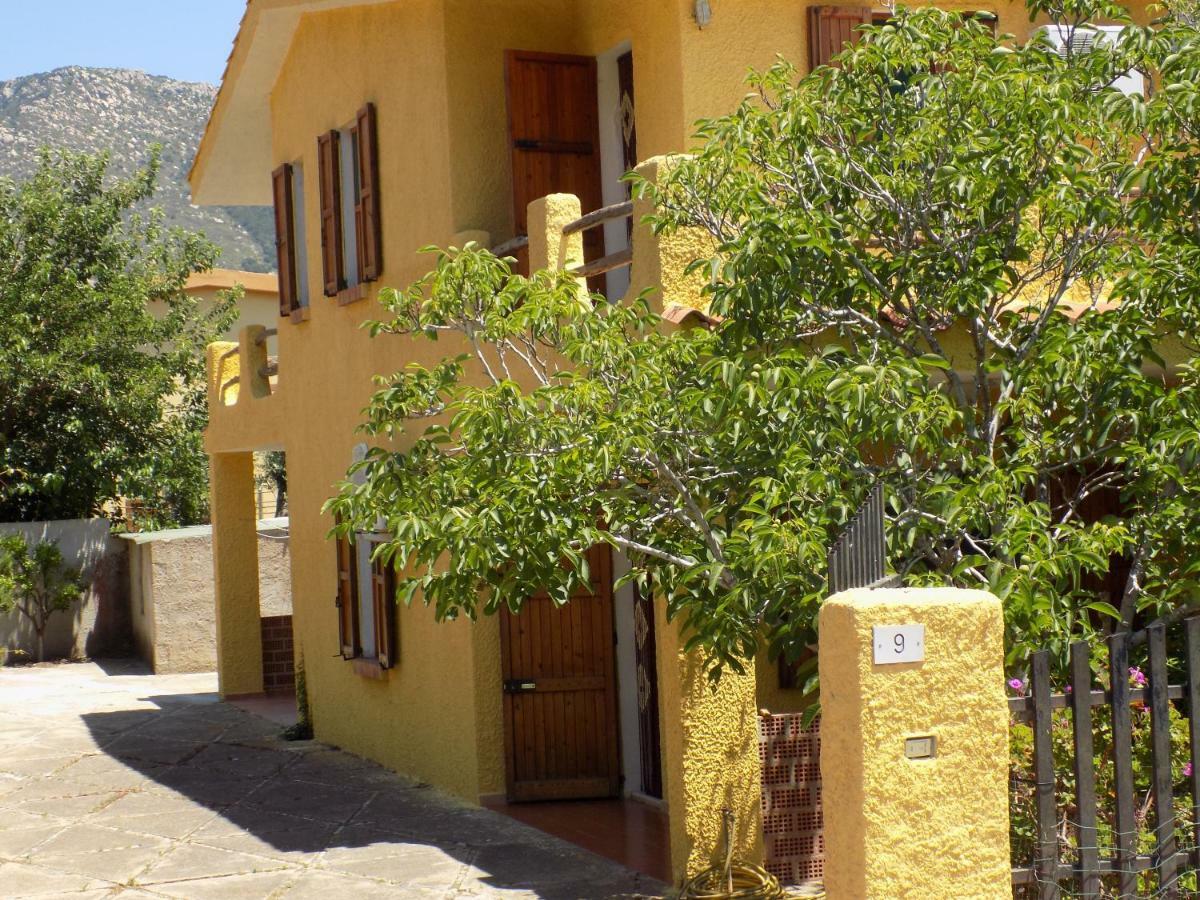 Casa Vacanze Gardenia Solanas  Buitenkant foto