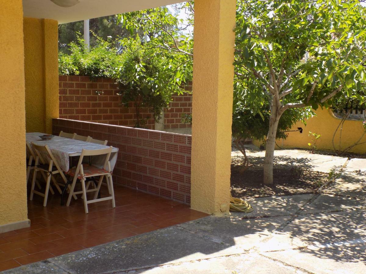 Casa Vacanze Gardenia Solanas  Buitenkant foto